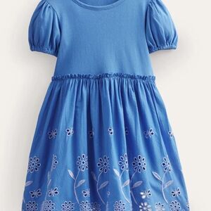 Mini Boden Broderie Twirly  Dress with bubble sleeves  100% cotton size 8-9 EUC